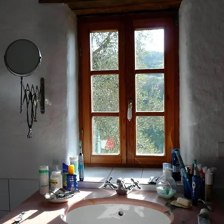 Casa Sissi, Sehnsuchtsort Zwischen Olivenhainen Ranzo-Borgo